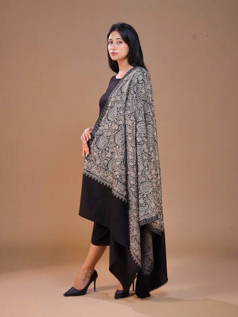 Women's Aari Embroidery Wool Shawl